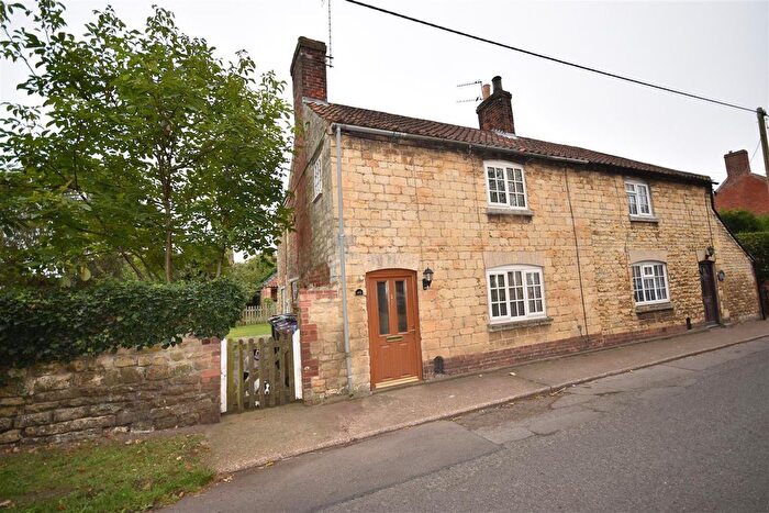 2 Bedroom Semi-Detached House For Sale In High Street, Leadenham, Lincoln, LN5