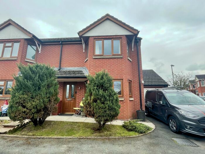 3 Bedroom Semi-Detached House For Sale In Ithon View, Tremont Park, Llandrindod Wells, LD1