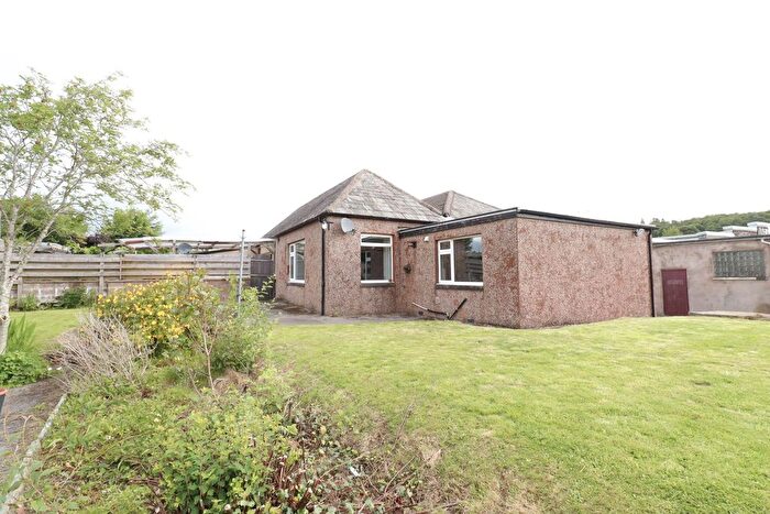 2 Bedroom Semi-detached Bungalow For Sale In Glenshalloch Place, Dalbeattie, DG5