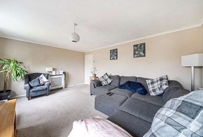 3 Bedroom End Of Terrace House For Sale In Javelin Way, Brockworth, Gloucester, Gloucestershire, GL3