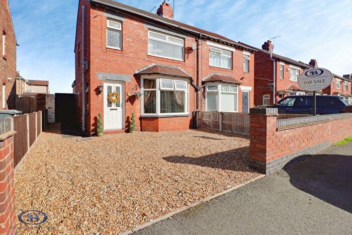 3 Bedroom Semi-Detached House For Sale In Stamp Avenue, Crewe, CW1