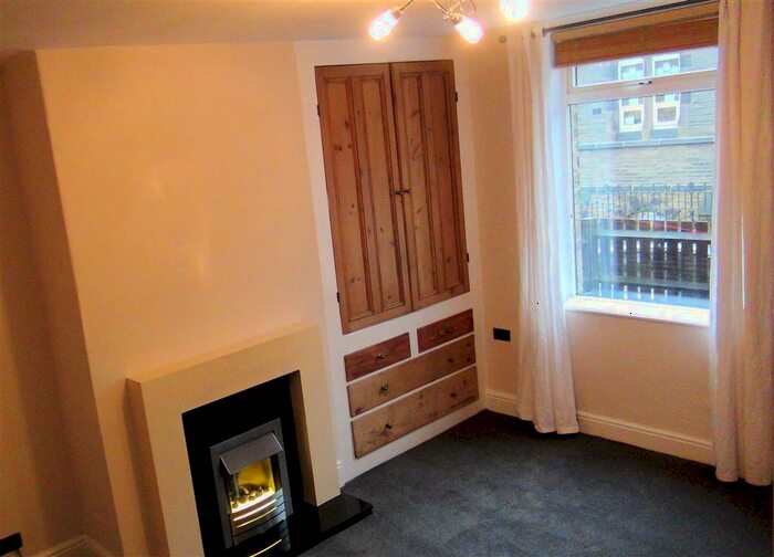 2 Bedroom House To Rent In Newton Street, Sowerby Bridge, HX6