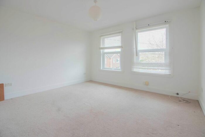 2 Bedroom Flat To Rent In Trowell Grove, Long Eaton, Nottingham, NG10