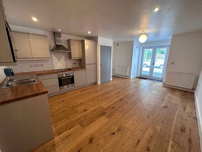 1 Bedroom Flat To Rent In Langton Court Road, St Annes, Bristol, BS4