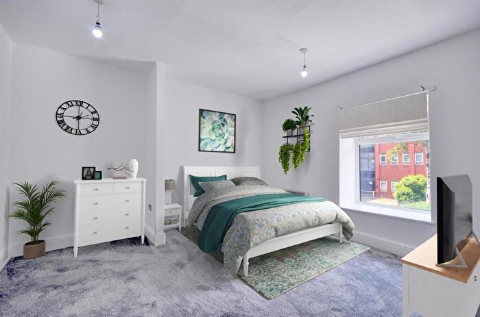 1 Bedroom Flat To Rent In Duckworth Street, Darwen, BB3