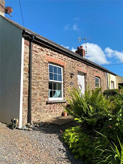 2 Bedroom Semi-Detached House For Sale In Little Honeyborough Lane, Neyland, Milford Haven, Pembrokeshire, SA73