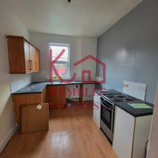 2 Bedroom Terraced House To Rent In Carr House Road, Doncaster, DN1