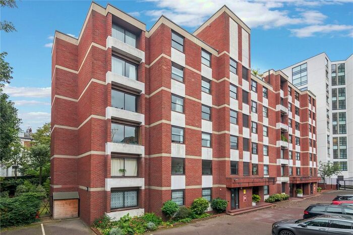 2 Bedroom Flat For Sale In Cameret Court, Lorne Gardens, London, W11