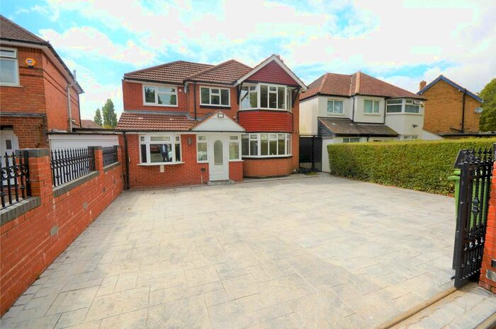 5 Bedroom Detached House To Rent In Himley Crescent, Wolverhampton, West Midlands, WV4