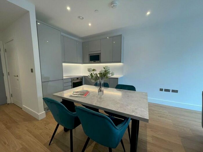 1 Bedroom Apartment To Rent In West Timber Yard, Hurst Street, B5