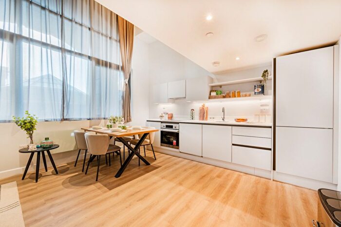 1 Bedroom Flat To Rent In Clay, Salford Quays, M50