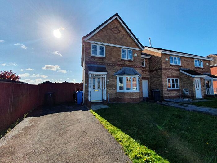 3 Bedroom House To Rent In Bede Close, Kirkby, L33