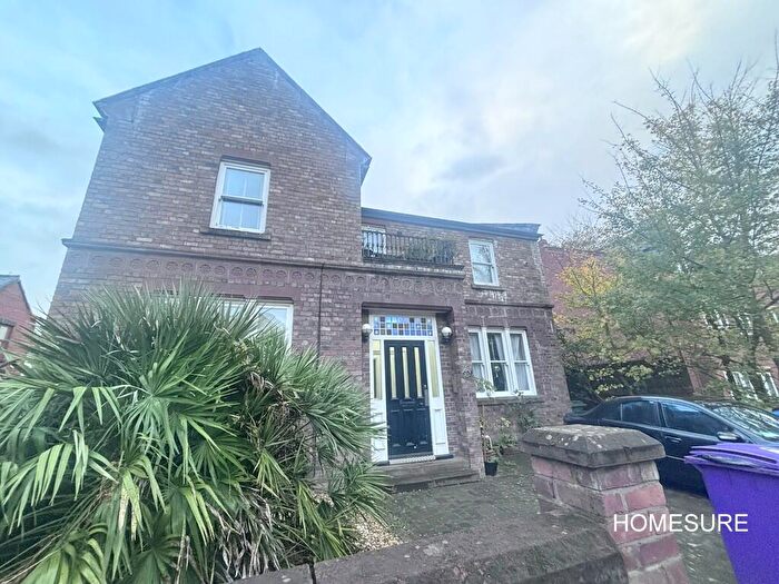 2 Bedroom Apartment To Rent In St. Michaels Road, Aigburth, L17