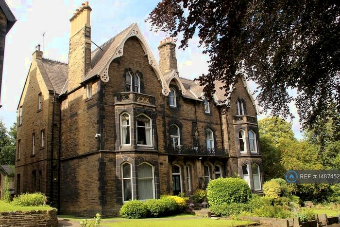 2 Bedroom Flat To Rent In Mount Royd, Bradford, BD8