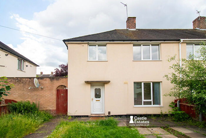 3 Bedroom Terraced House For Sale In Sturgeon Avenue, Nottingham, NG11