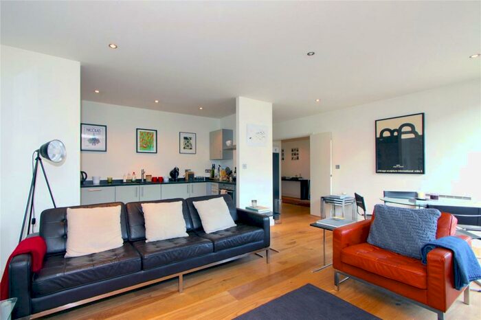 2 Bedroom Apartment To Rent In Dereham Place, Shoreditch, London, EC2A