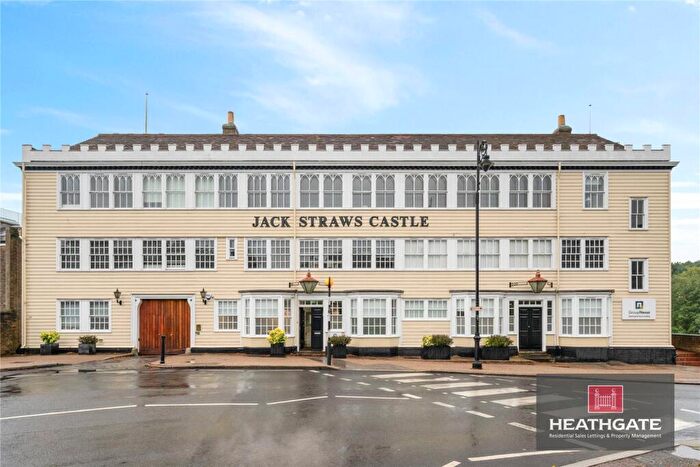 3 Bedroom Terraced House For Sale In Jack Straws Castle Hampstead Heath, NW3