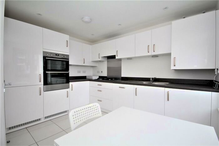 4 Bedroom Semi-Detached House To Rent In Edward Parker Road, Bristol, BS16