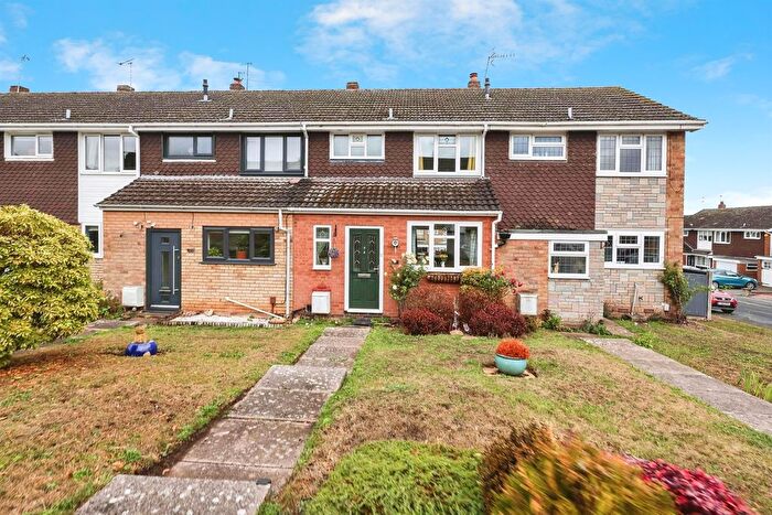 3 Bedroom Terraced House For Sale In Chatsworth Mews, Stourbridge, DY8