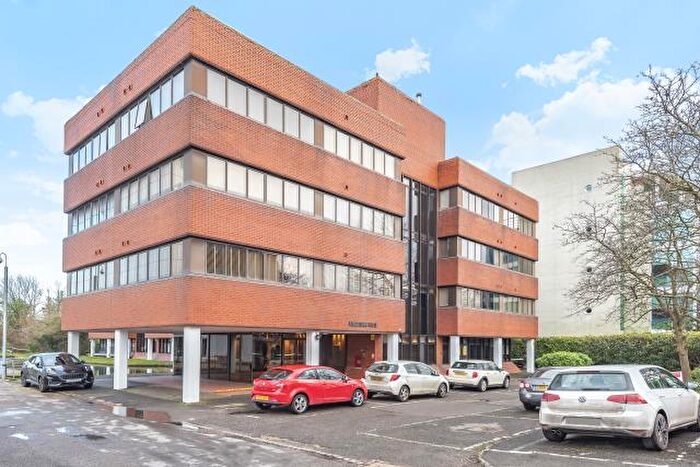 1 Bedroom Flat To Rent In Walton Street, Aylesbury, HP21