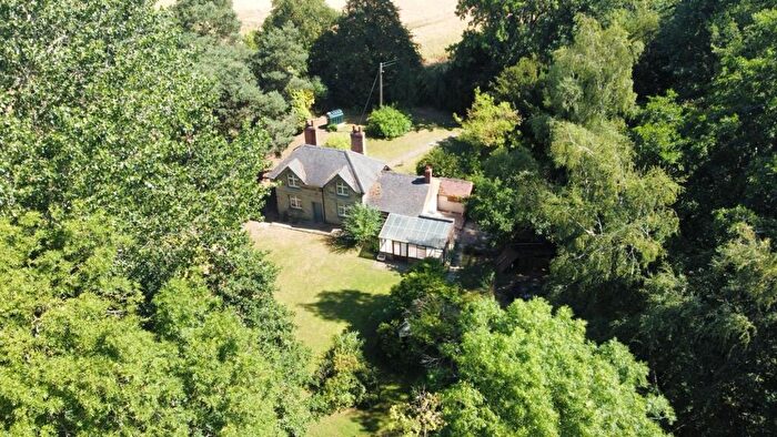 2 Bedroom Detached House For Sale In Garendon Park, Loughborough, LE11