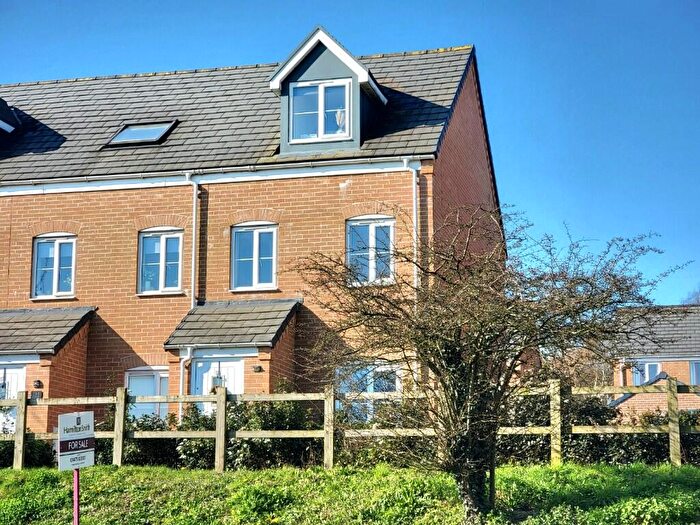 3 Bedroom Semi Detached House For Sale In Stowmarket Road, Great Blakenham, Ipswich, Suffolk, IP6