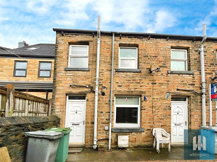 1 Bedroom Terraced House To Rent In Baker Street, Oakes, Huddersfield, West Yorkshire, HD3