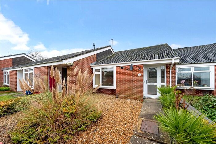 2 Bedroom Bungalow For Sale In Elder Close, Winchester, Hampshire, SO22