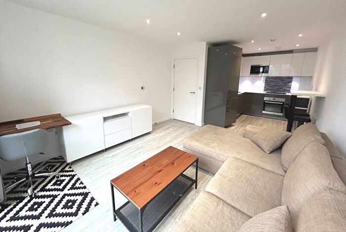 1 Bedroom Flat To Rent In Fleet Street, Brighton, BN1