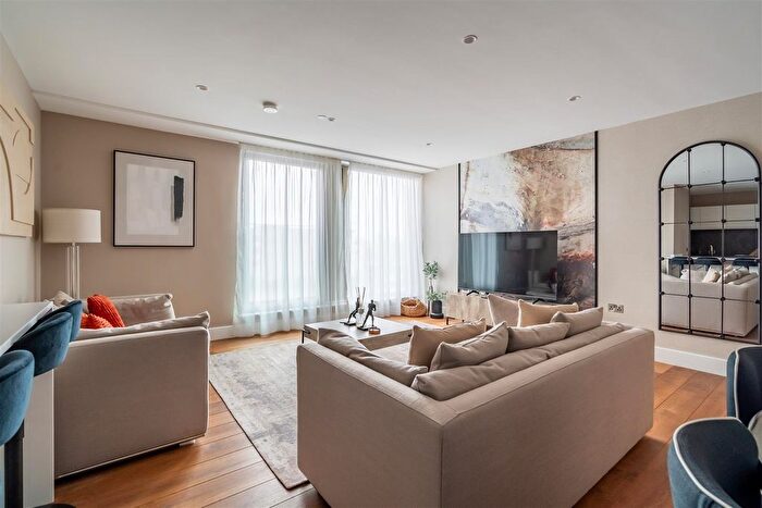 2 Bedroom Flat To Rent In Ryedale House, Piccadilly, York, YO1