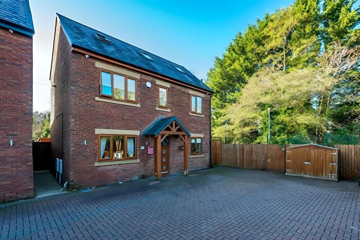 4 Bedroom Detached House For Sale In Langdale Crescent, Preston, PR2