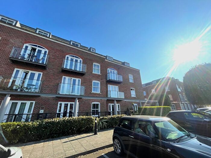 Studio To Rent In Salt Meat Lane, Gosport, PO12