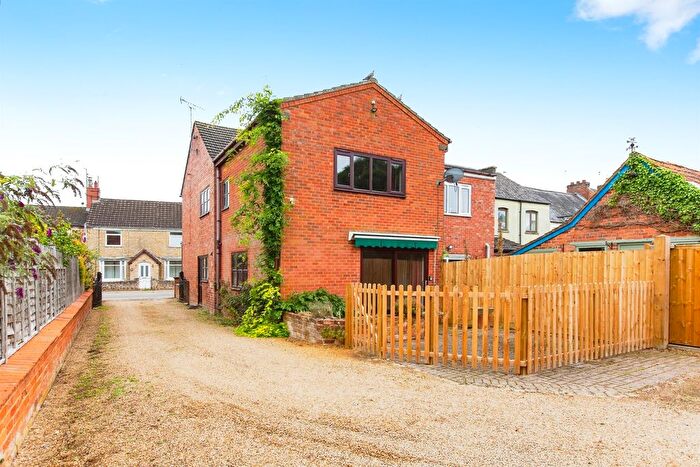 3 Bedroom Terraced House For Sale In High Street, Woodford, Kettering, NN14