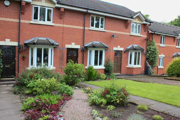 2 Bedroom Town House To Rent In Admiral Place, Moseley, Birmingham, B13