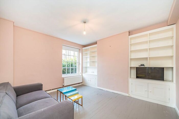 1 Bedroom Flat To Rent In Pritchards Road, London, E2