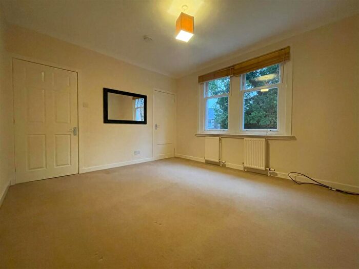 2 Bedroom Flat To Rent In Abbey Road, Auchterarder, Perth, PH3
