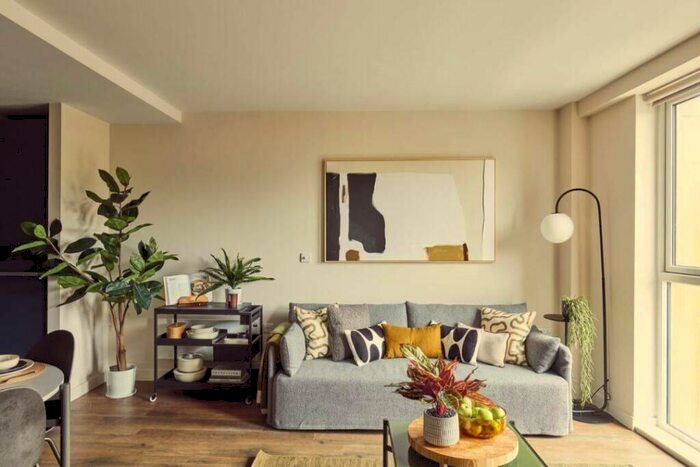 1 Bedroom Flat To Rent In Mustard Wharf At Tower Works, Industrial Collection, LS11