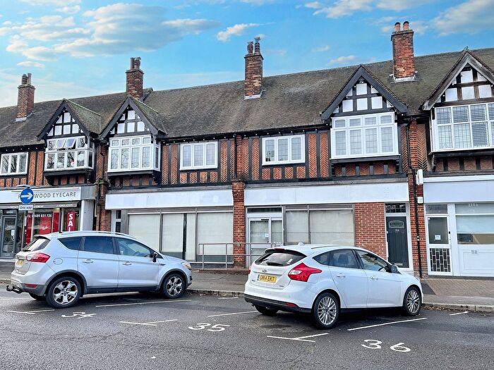 2 Bedroom Flat To Rent In Station Square, Petts Wood, Orpington, BR5