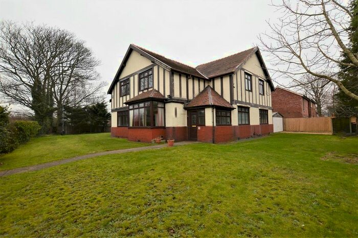 5 Bedroom Detached House For Sale In Victoria Road, Ince Blundell, Liverpool, L38