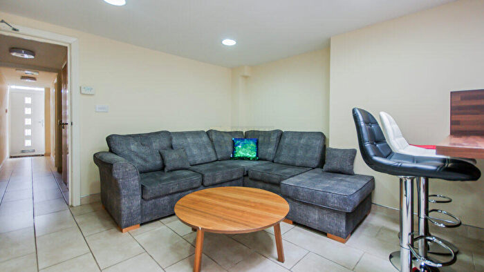 5 Bedroom Terraced House To Rent In Tiverton Road, Selly Oak, Birmingham, B29