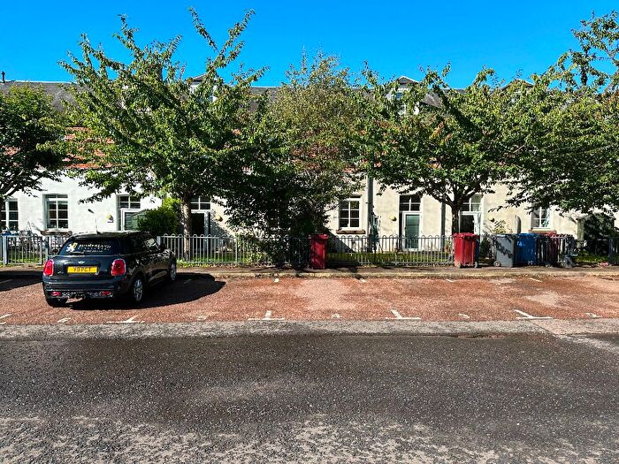 4 Bedroom Town House To Rent In Chandlers Lane, City Centre, Dundee, DD1