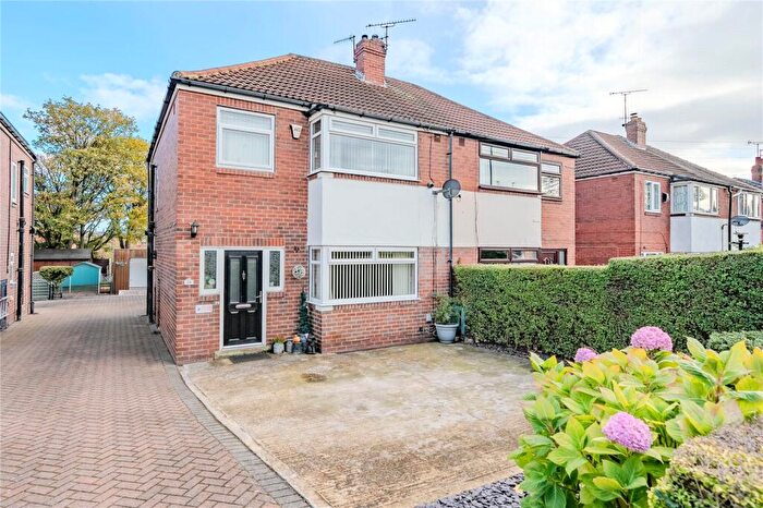 3 Bedroom Semi Detached House For Sale In Swinnow Drive, Leeds, West Yorkshire, LS13
