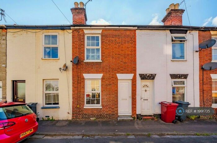 2 Bedroom Terraced House To Rent In Little Street, Reading, RG1