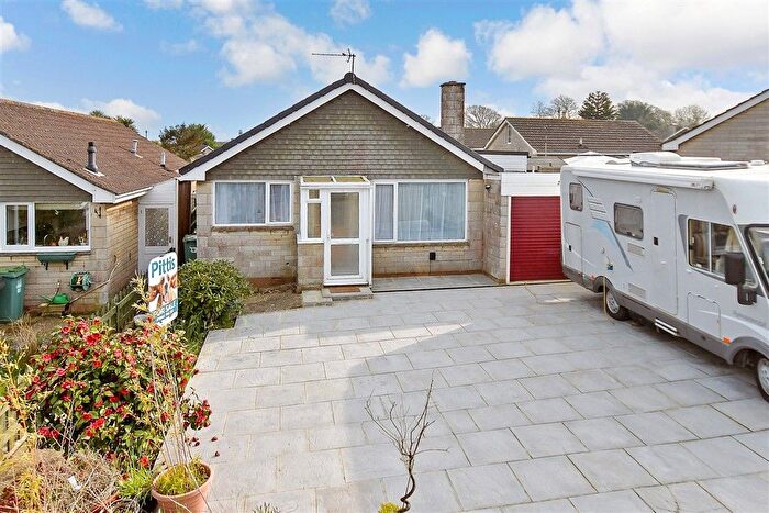 3 Bedroom Detached Bungalow For Sale In Parkway, Freshwater, Isle Of Wight, PO40