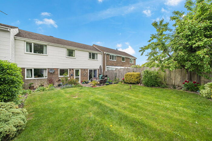 4 Bedroom Terraced House For Sale In Springfield Close, Andover, SP10