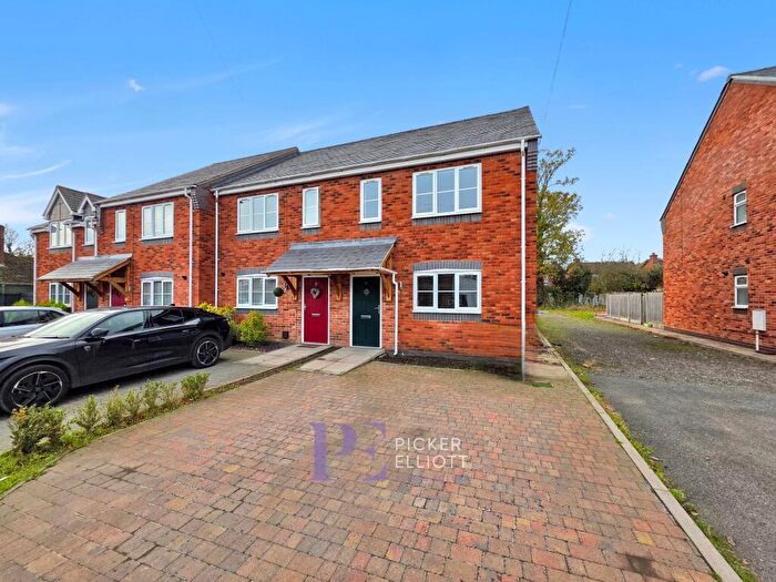 3 Bedroom End Of Terrace House To Rent In New Street, Stoney Stanton, LE9