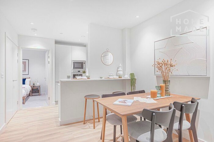 1 Bedroom Flat To Rent In George Street, Croydon, CR0
