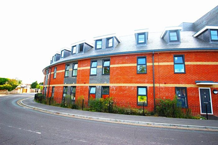 1 Bedroom Flat To Rent In North Street Arcade, Havant, PO9