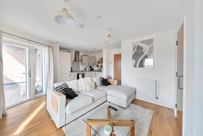1 Bedroom Flat For Sale In Plough House, Oxford, Oxfordshire, OX4