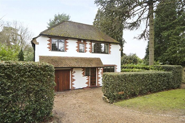 4 Bedroom Detached House To Rent In Cavendish Road, St George's Hill, Weybridge, KT13